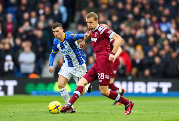 Soi kèo West Ham United vs Brighton vào 2h30 ngày 3/1/2024