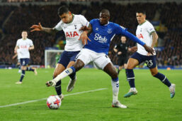 Soi kèo Everton vs Tottenham vào 19h30 ngày 3/2/2024