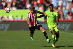 Soi kèo Brentford vs Manchester United vào 3h ngày 31/3/2024