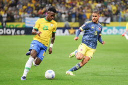 Soi kèo Paraguay vs Brazil vào 8h ngày 29/6/2024