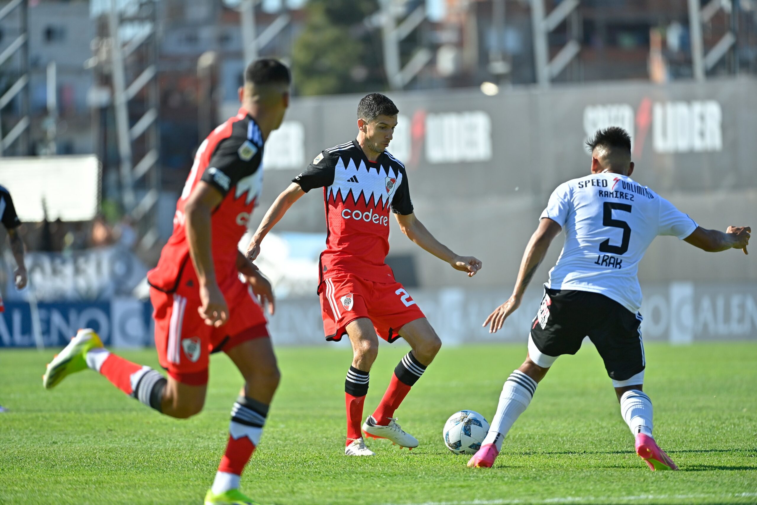 soi-keo-riestra-vs-river-plate-vao-1h-ngay-14-6-2024-1