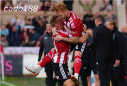 Soi kèo Shrewsbury vs Exeter, 02h00 ngày 18/10